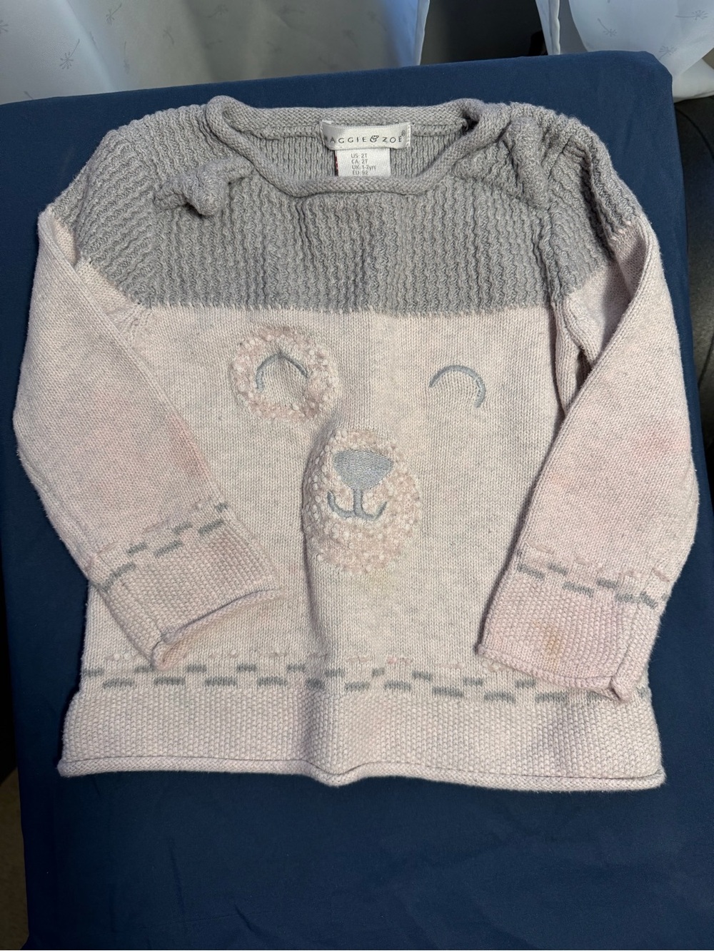 Maggie & Zoe Light Gray Knit Sweater with Textured Stitching